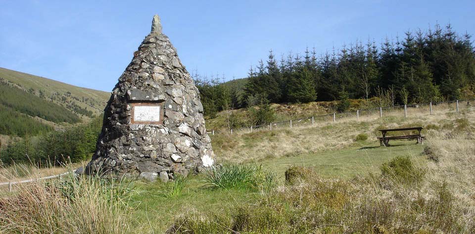 Kirsties Cairn on the Changue Trail image